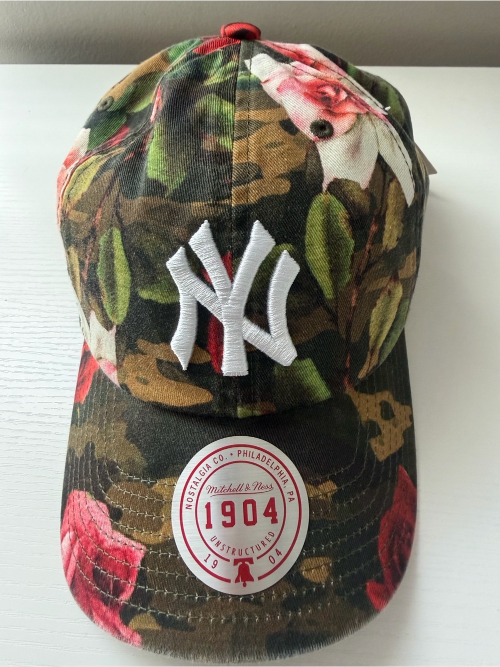 Mitchell & Ness Floral Camo New York Cap - Green/Pink